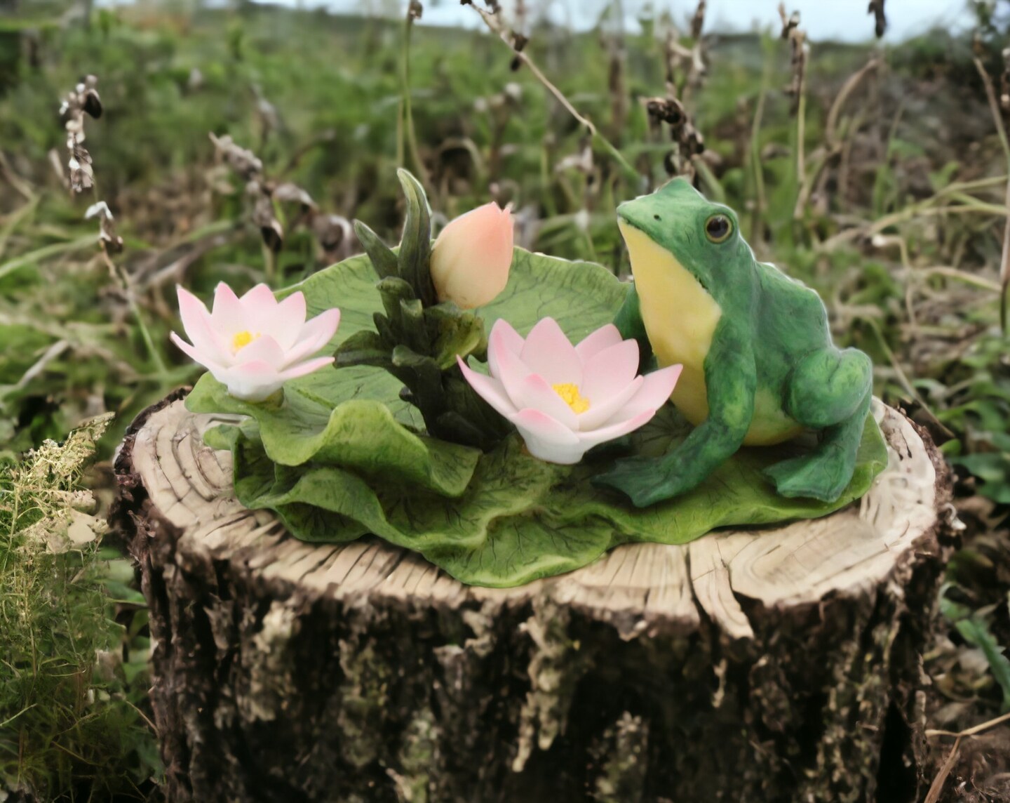 Ceramic Frog with Lotus Flowers Candle Holder, Home D&#xE9;cor, Gift for Her, Mom, Spring D&#xE9;cor, Cottagecore, Nature Lover Gift