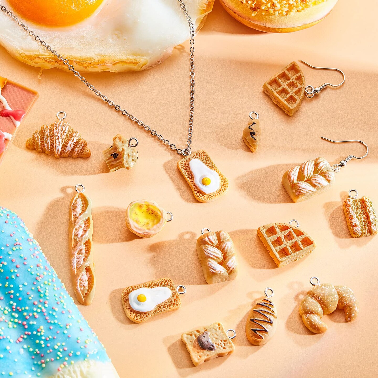 60 PCS Handmade Simulation Food Bread Toast Pendant Charms Hanging Food Charms DIY Baking Charms for Earrings Imitation Resin Charms for Jewelry Making for Children Girls DIY Craft