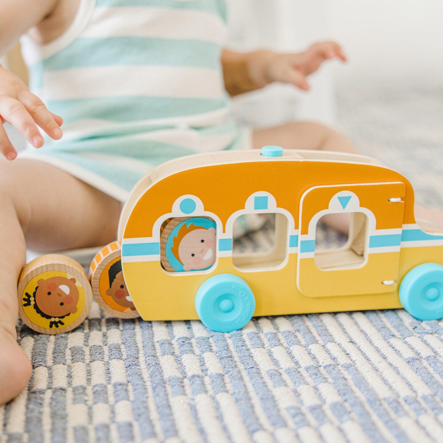 GO TOTs Roll &#x26; Ride Bus