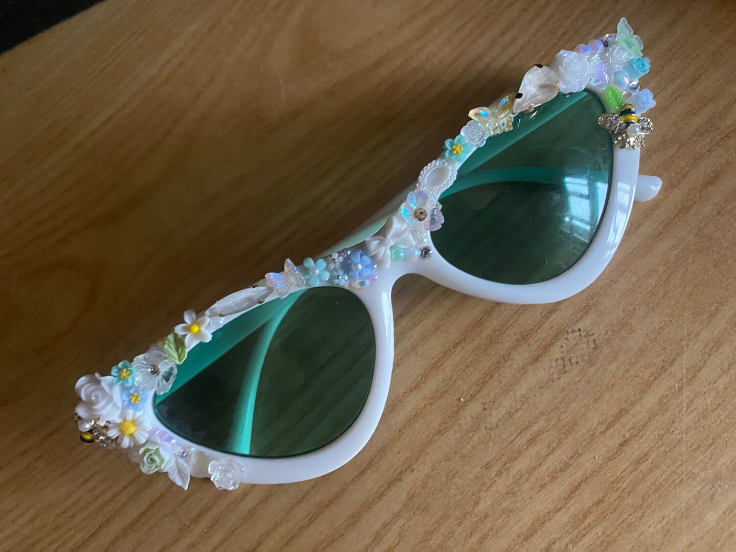 Floral Embellished Sunglasses - Silver Amazon.com: Floral Womens Polarized Fit Over Glasses  main image 3