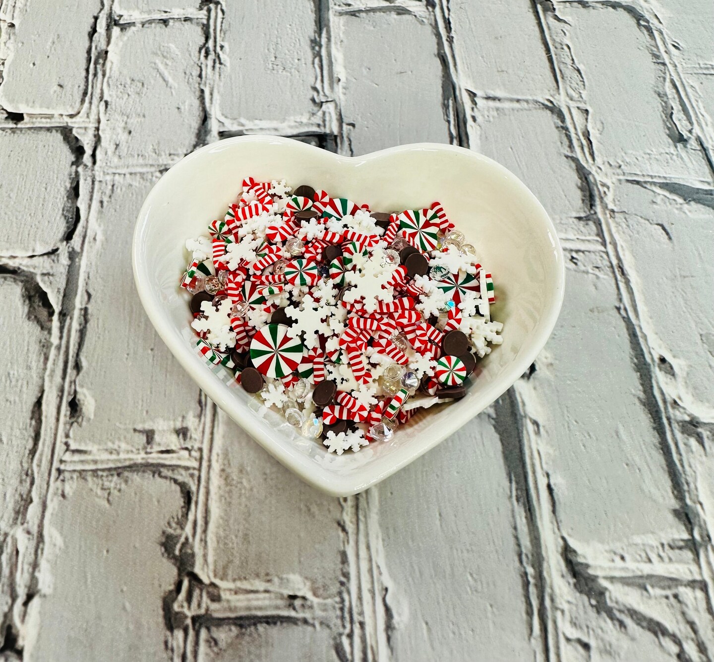 150g Christmas Holiday Polymer Clay Sprinkle Mix - Red, White, Green Peppermints &#x26; Candy Canes - Perfect for Fake Bakes, Clay Art, Slime - Festive and Joyful