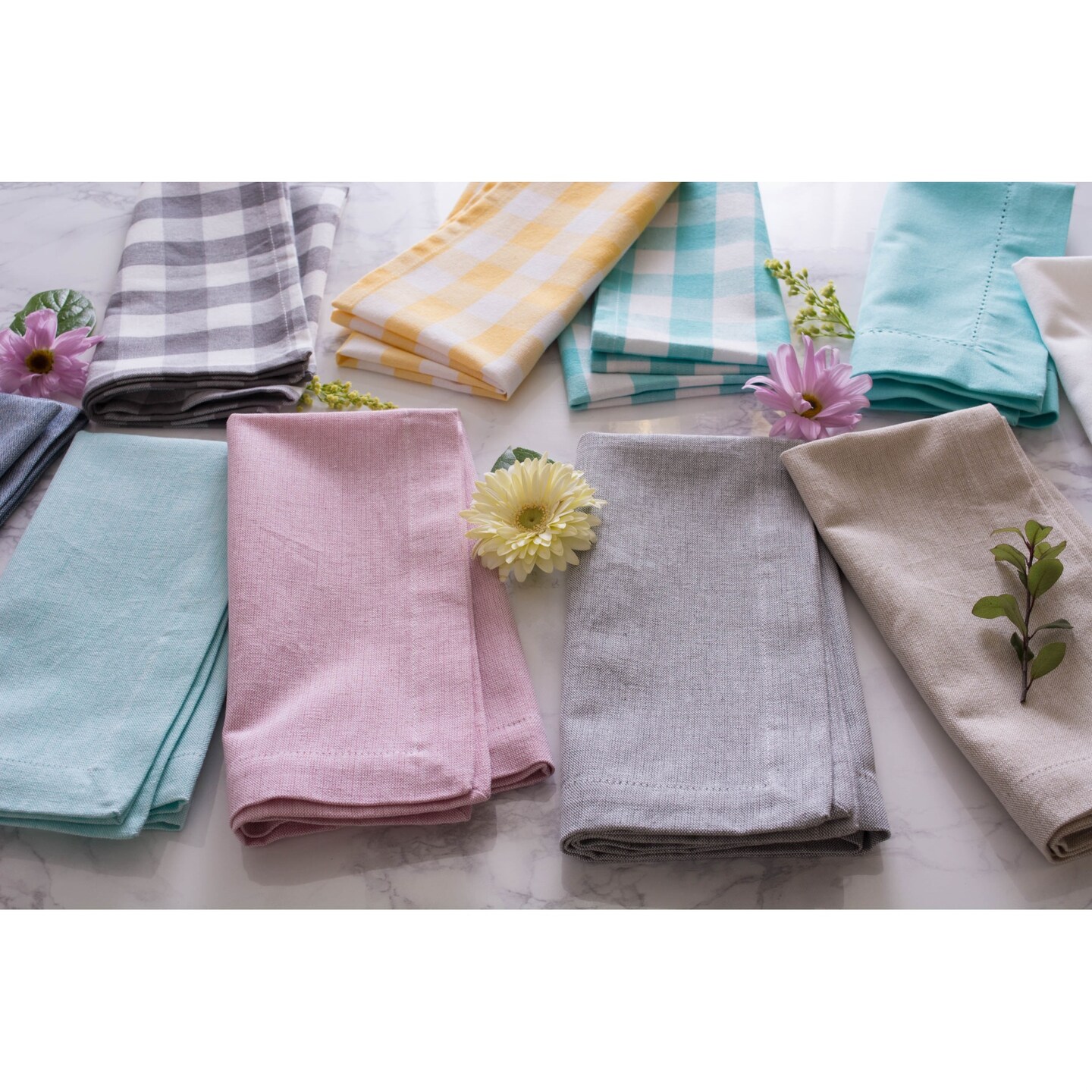 DII Natural Solid Chambray Tablecloth 70 Round
