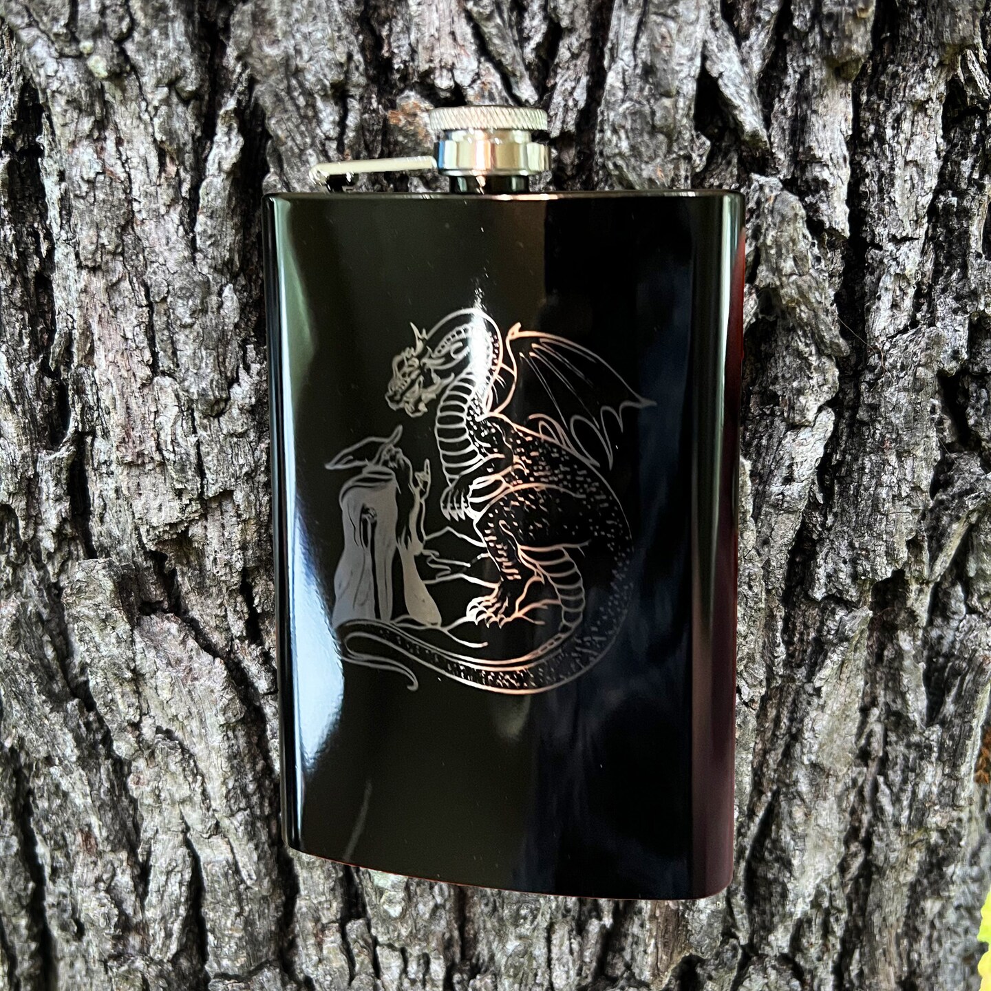 8oz Wizard and Dragon BLACK flask 8oz Wizard and Dragon BLACK flask