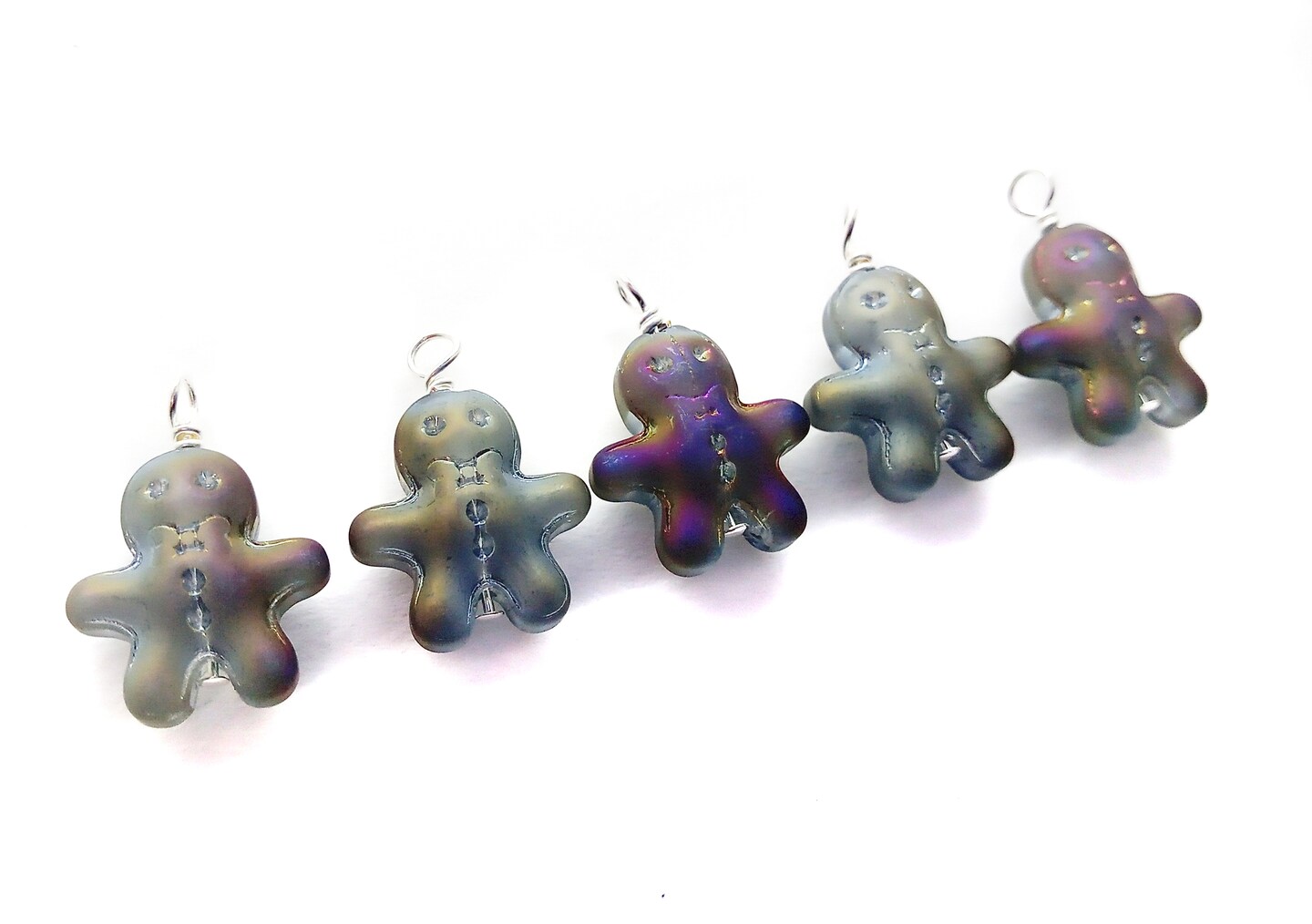 Gingerbread Man Charms, 10 pieces, Glass Bead Dangles in Christmas Cookie Shapes, Adorabilities