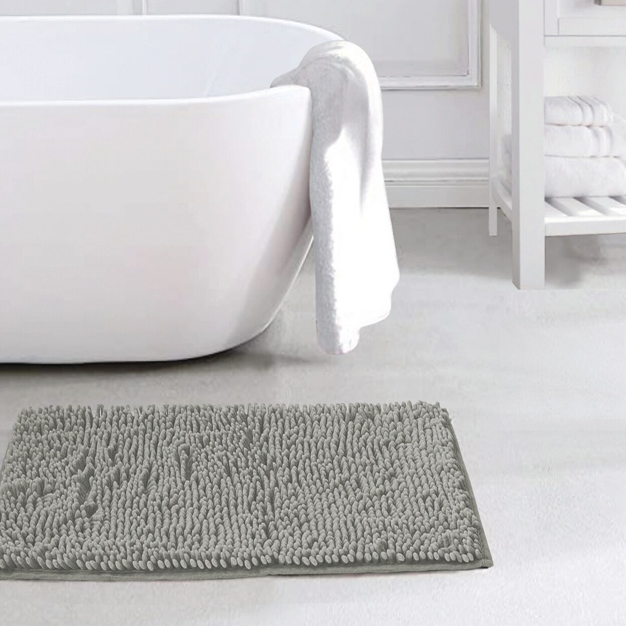 How To Instantly Stop A Bath Mat From Slipping