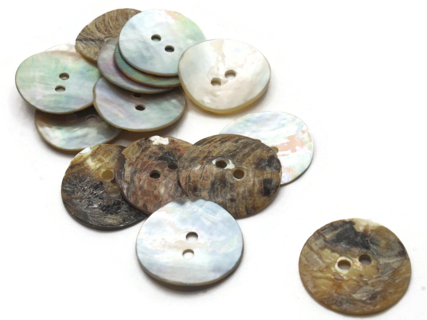 15 20mm Mother of Pearl Natural Shell Round Two Hole Buttons