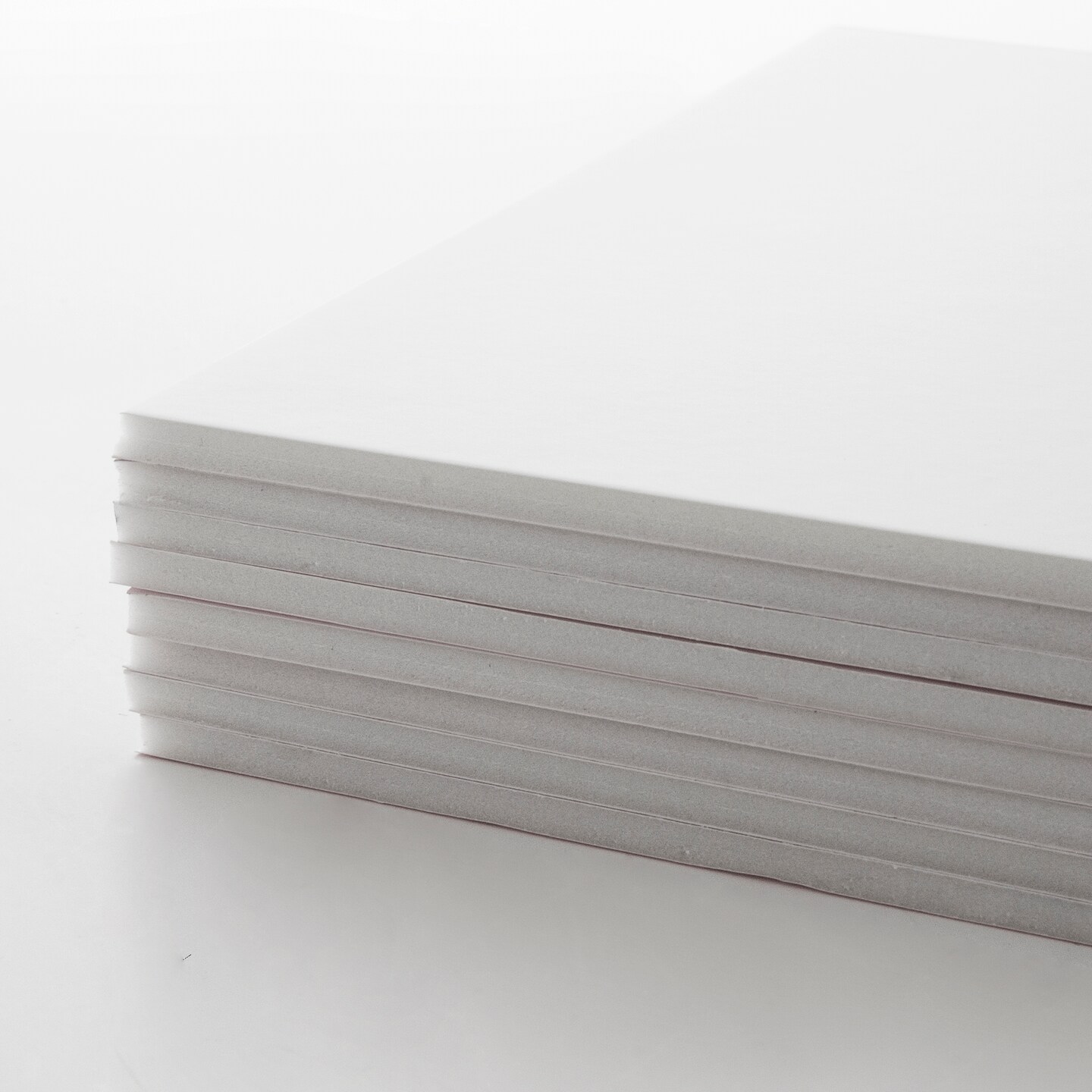 BAZIC 20&#x22; X 30&#x22; Red Foam Board