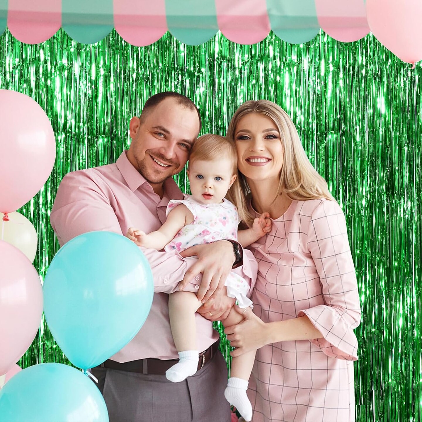 Green Party Streamers 3.3x8.3 Feet Metallic Foil Fringe Curtains 3Pack Tinsel Door Streamers Party Decorations for Christmas New Year Patrick's Day Hawaiian Jungle Safari Tropical Football Party Decor