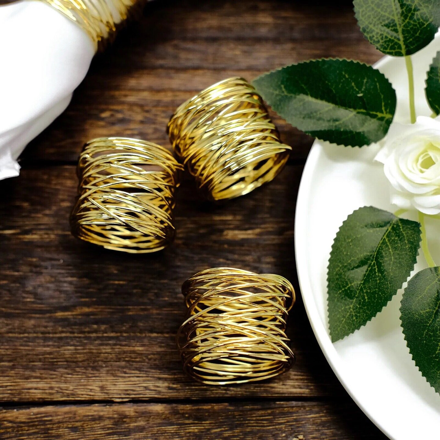 4 Gold Round Metallic Wire Dinner NAPKIN RINGS