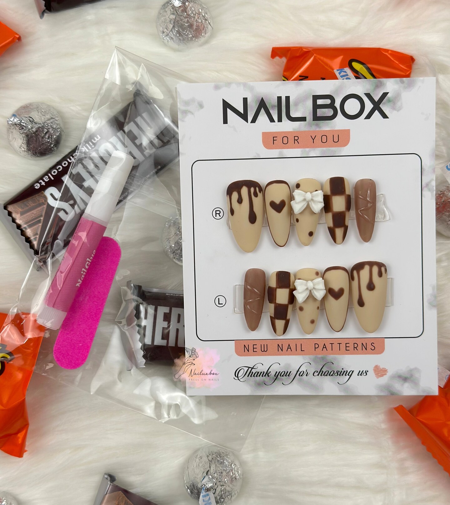 Custom Nail Polish Packaging | Packagingblue.com