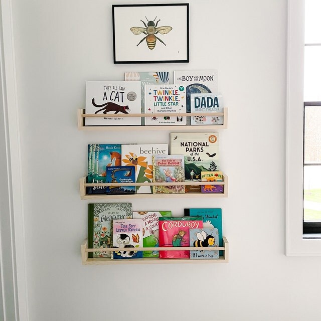 Nursery bookshelf 2024