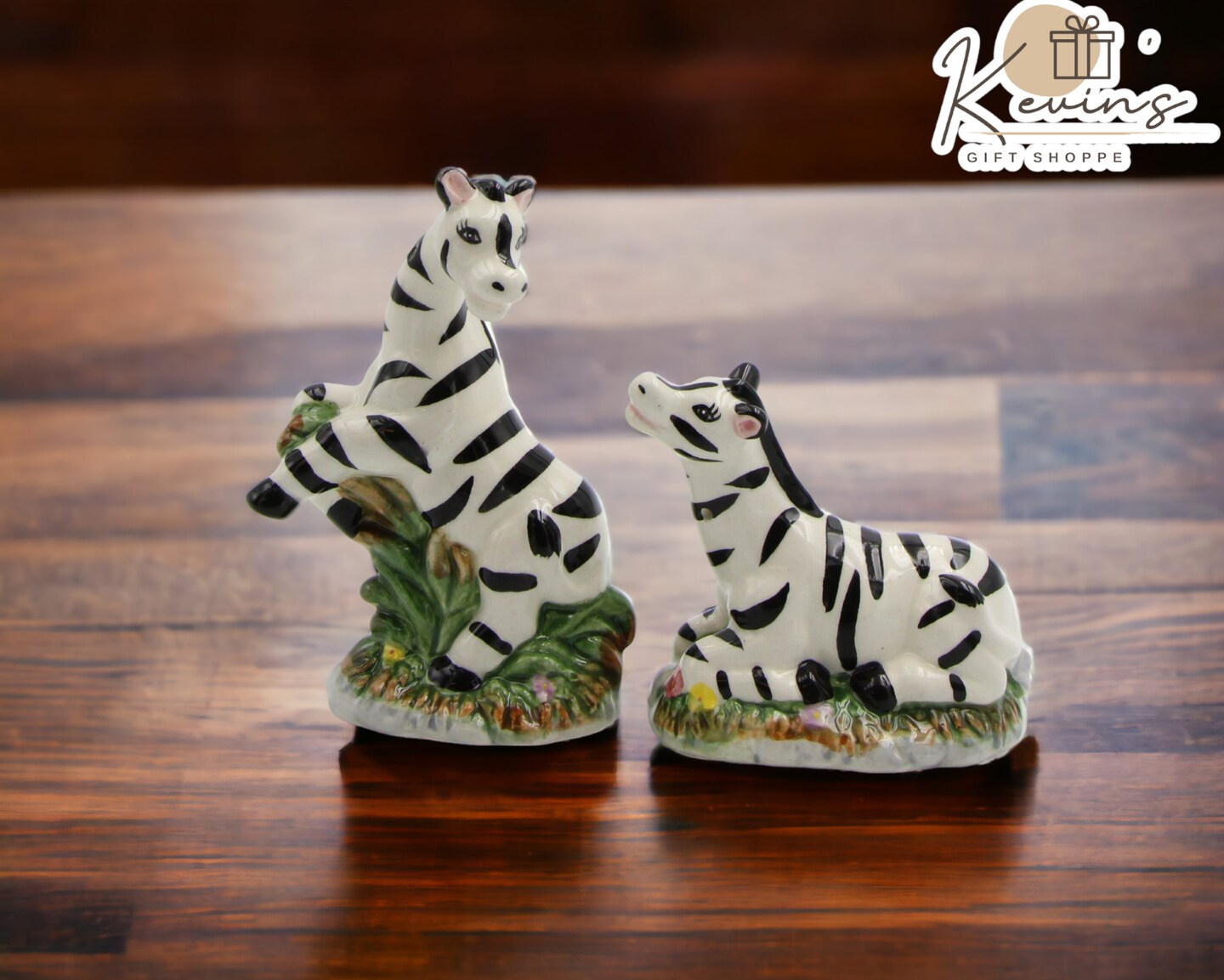 Ceramic Zebra Salt And Pepper Shakers, Home D&#xE9;cor, Gift for Her, Gift for Mom, Kitchen D&#xE9;cor