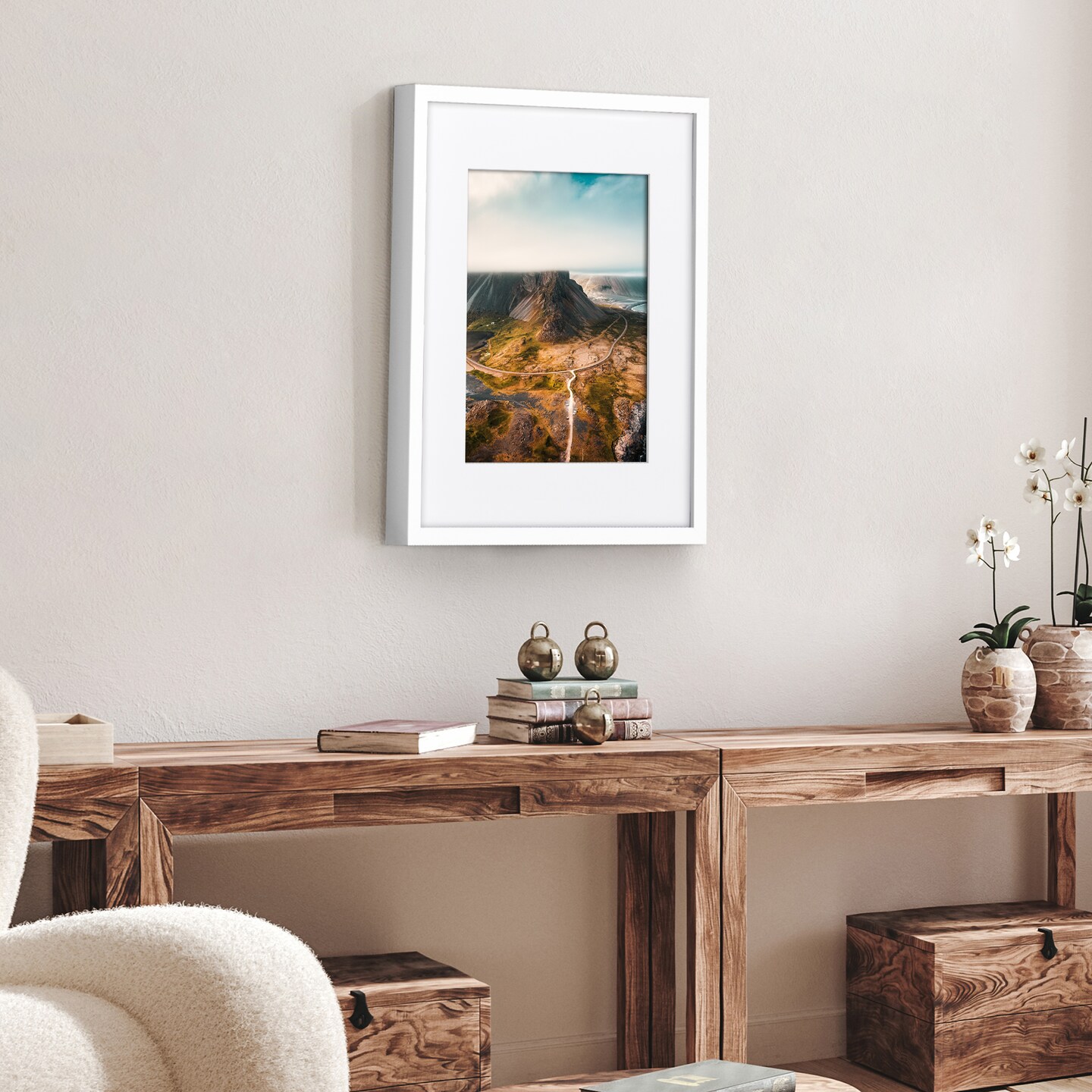 Americanflat Gallery-Style Picture Frame with Mat - Showcase Artwork, Prints, and Photos - Shatter Resistant Glass - Hanging Hardware with Drywall Anchor