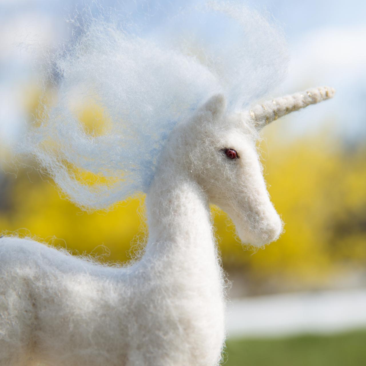 Felting kit Inhabitant of fantastic forest