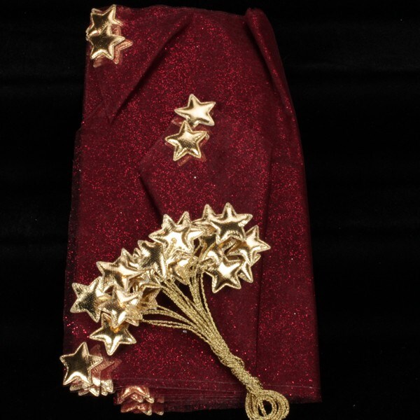 The Ribbon People Club Pack of 12 Burgundy Wire Star Gift Bag 12" x 11"