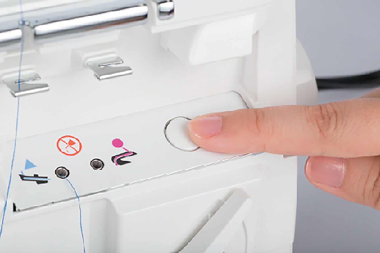 Juki MO-1000 2/3/4 Air Threading Overlock Serger Sewing Machine