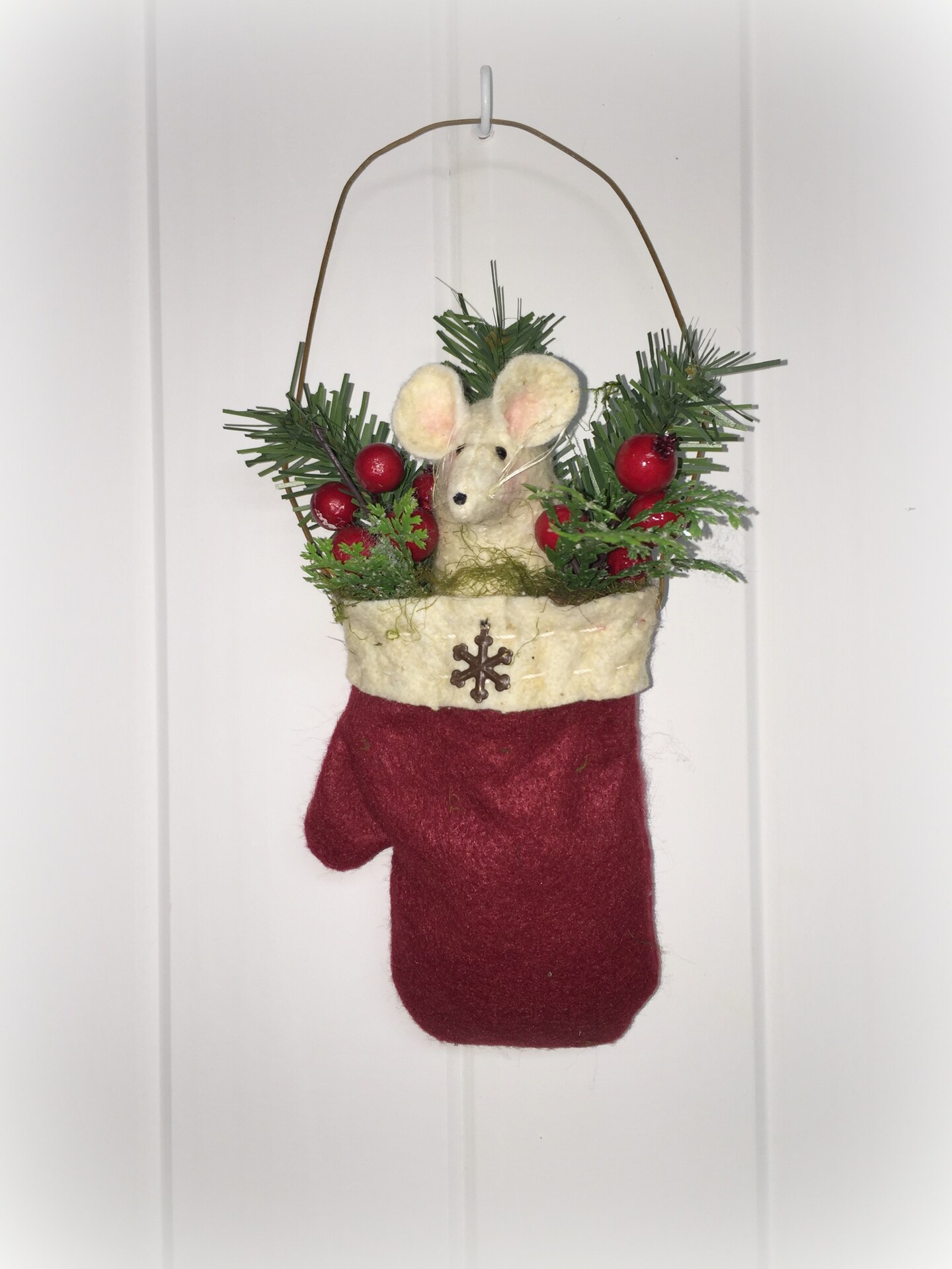 Felt Mouse Ornament with Stocking
