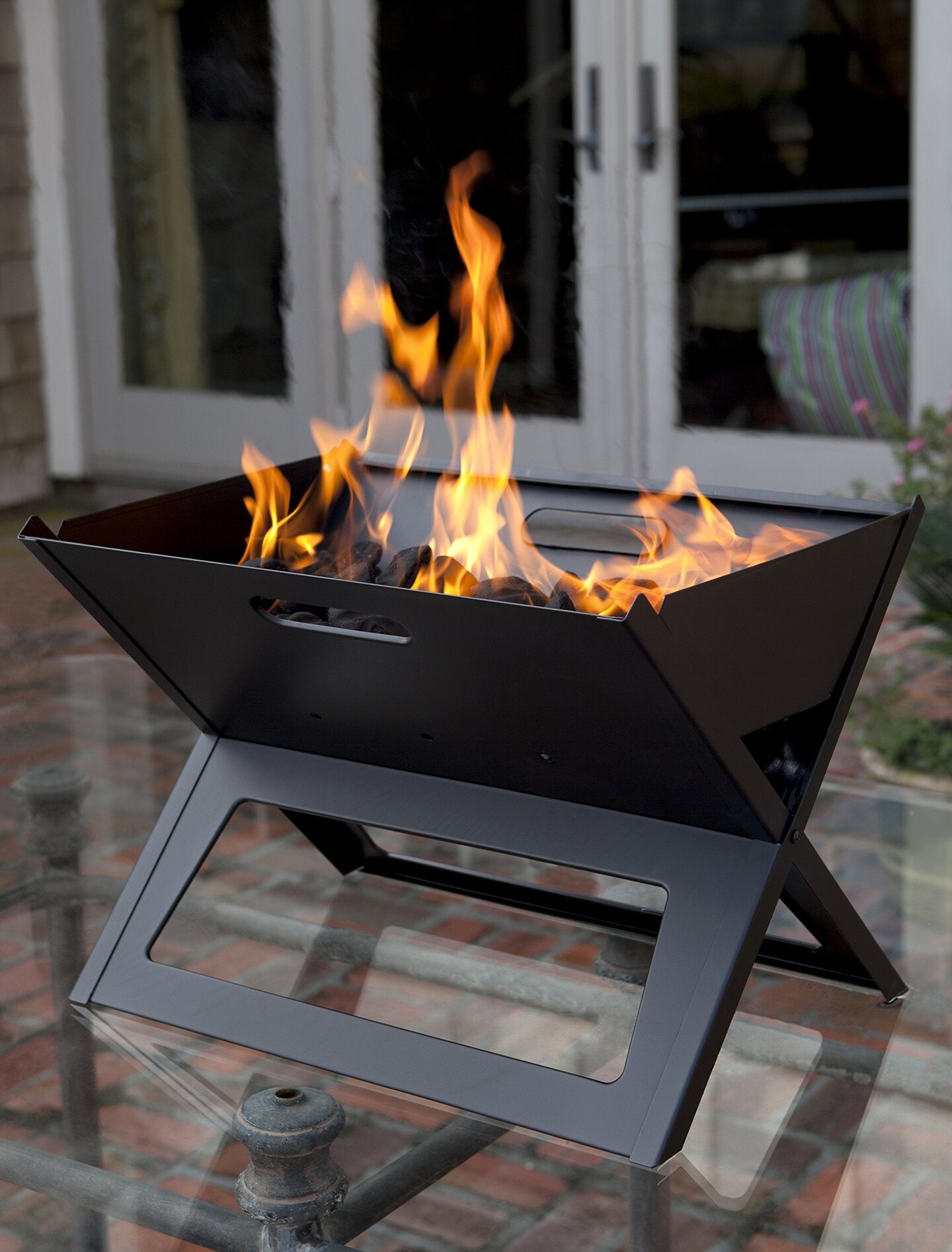 Fire Sense 60508 Notebook Charcoal BBQ Grill 3.5mm Cooking Bars Instant Foldable &#x26; Easy Portability For Outdoor Barbecues Camping Traveling Picnics Garden Beach Party - Black