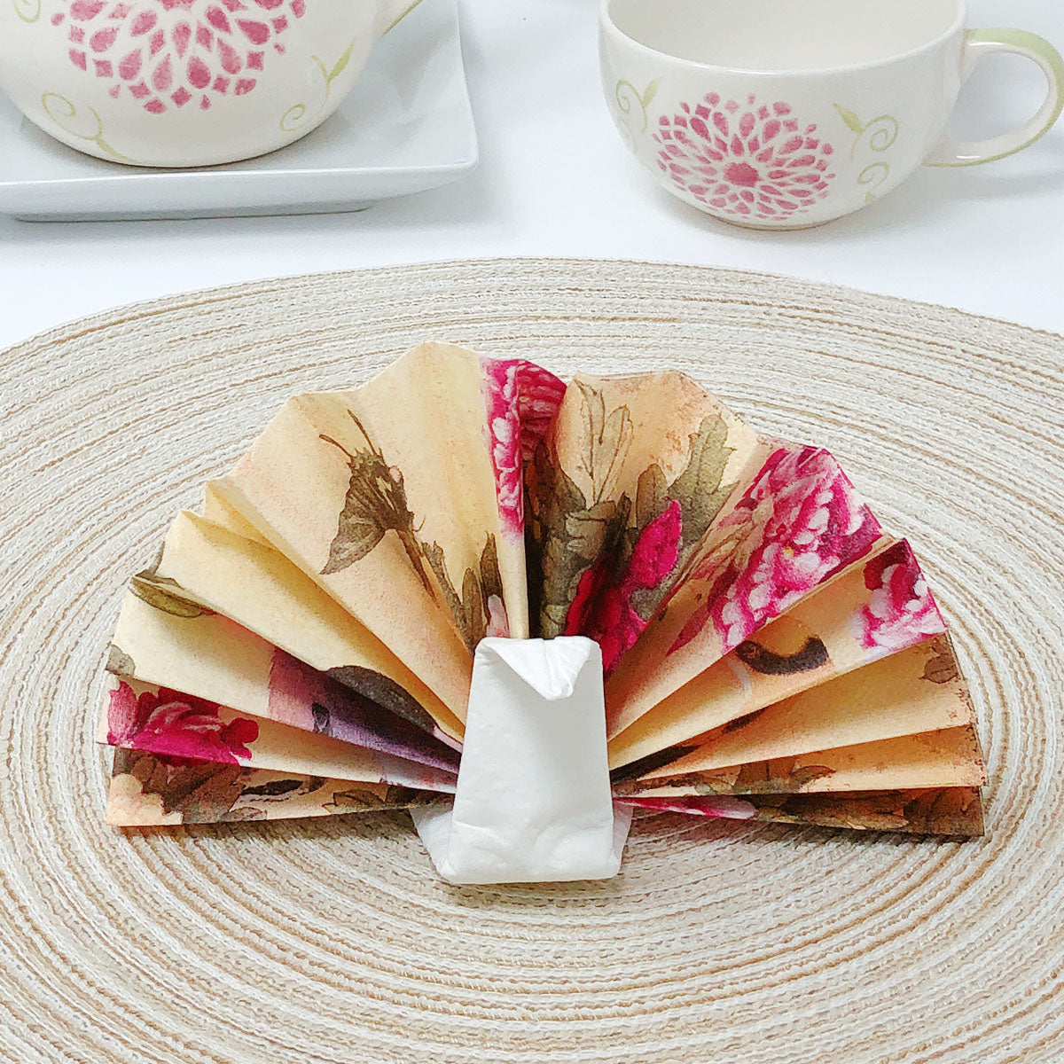 Printed Flower&Vase Wedding Paper Napkins For Decoupage Birthday