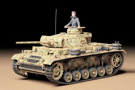 Tamiya  1/35 TAM35215 - 1/35 Tamiya German PzKpfw III Ausf L Tank Assembly Kit