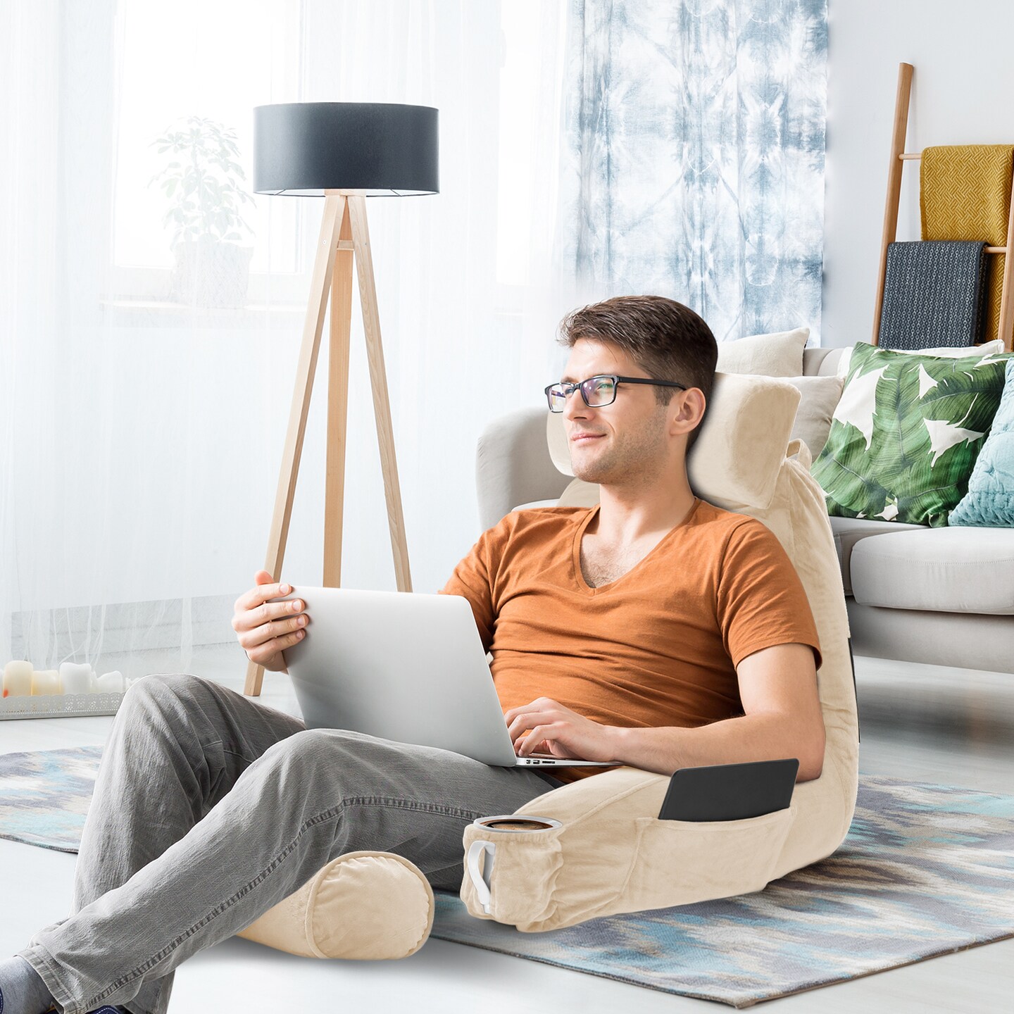Nestl Reading Pillow