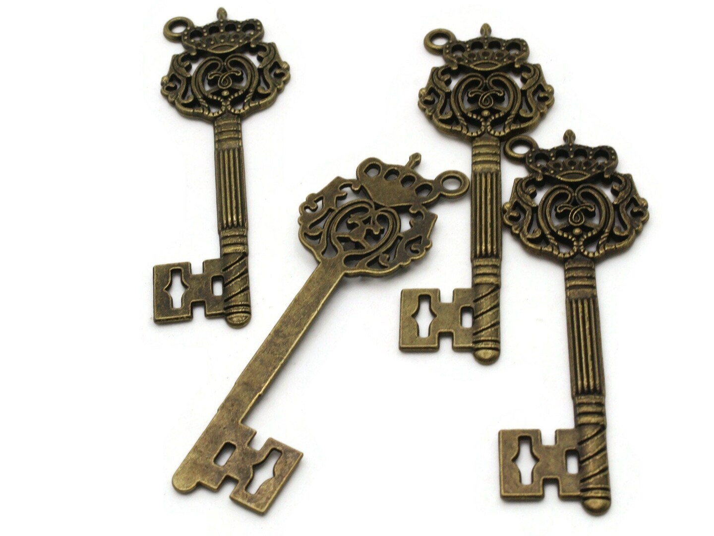 4 70mm Antique Bronze Angled Ring Crown Metal Skeleton Key Charms