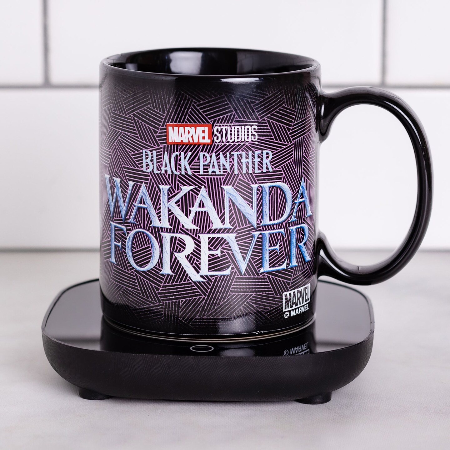 Uncanny Brands Marvel Black Panther &#x22;Wakanda Forever&#x22; Mug Warmer with Mug