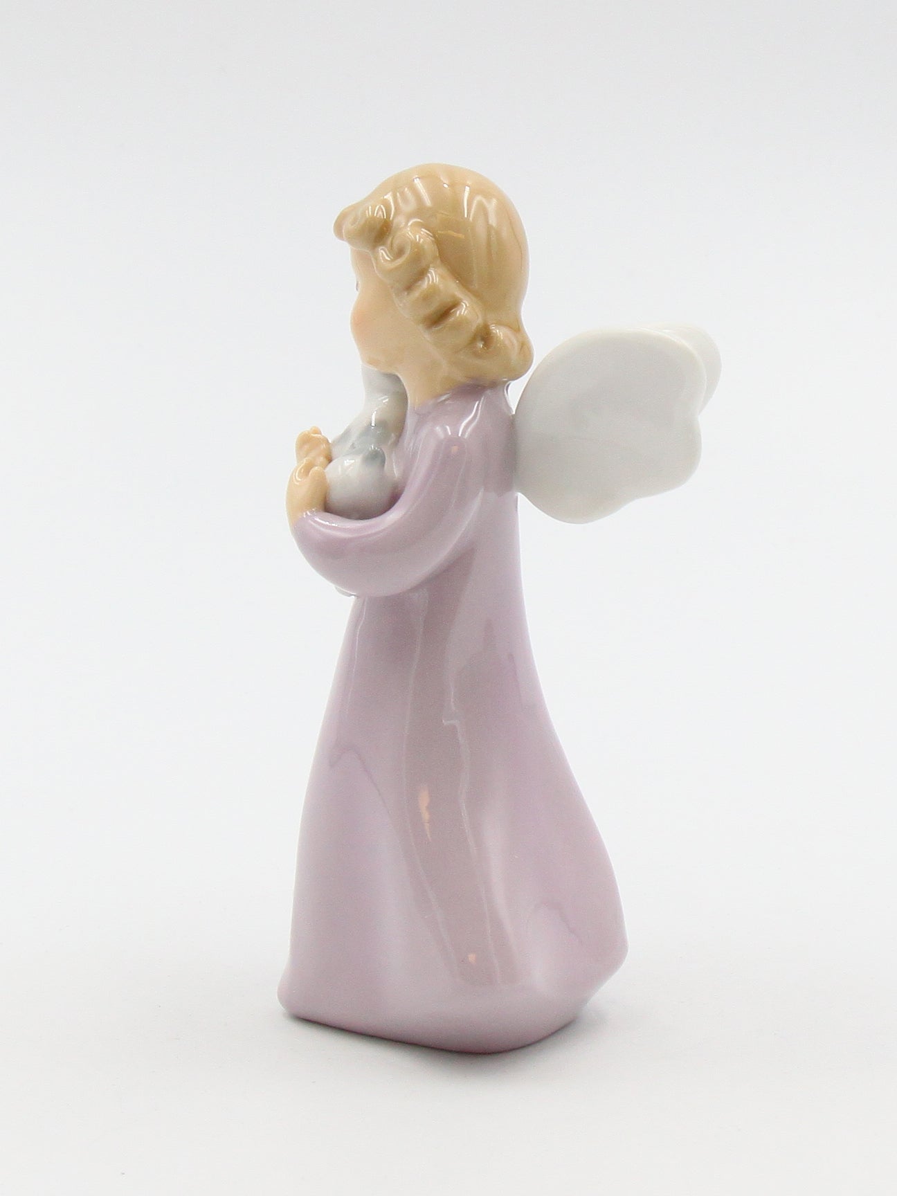 Ceramic Angel Holding Cat Figurine, Home D&#xE9;cor, Gift for Her, Gift for Mom, Kitchen D&#xE9;cor, Cat Lovers Gift, Pet Loss Gift