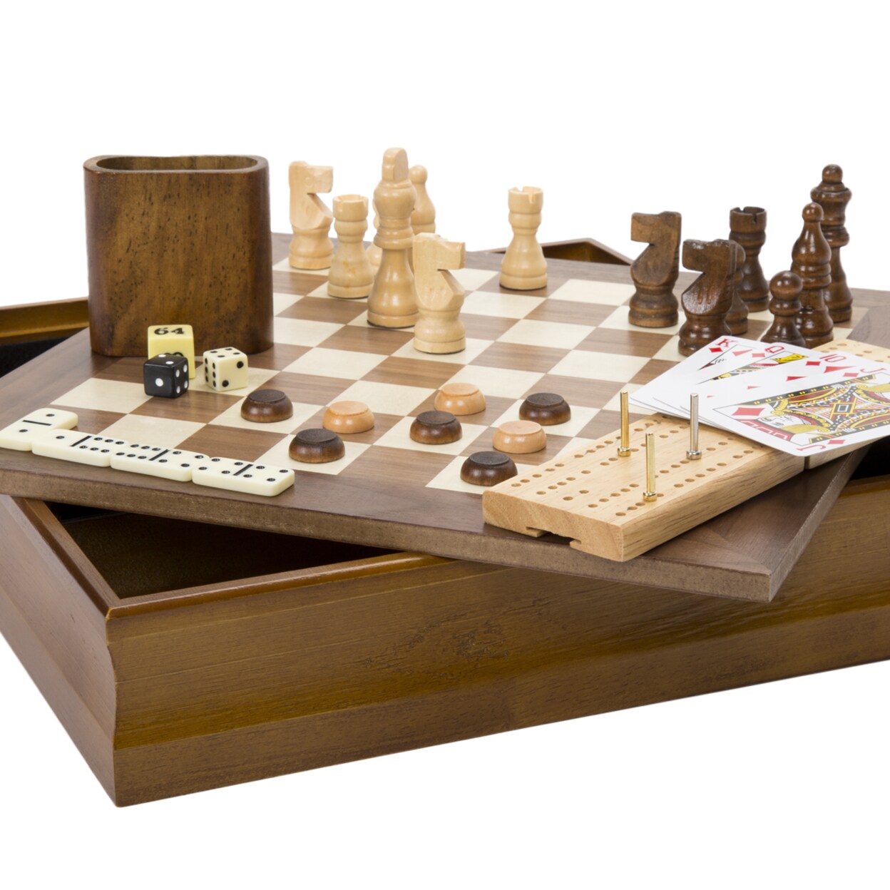 What are the differences between chess, checkers, and backgammon