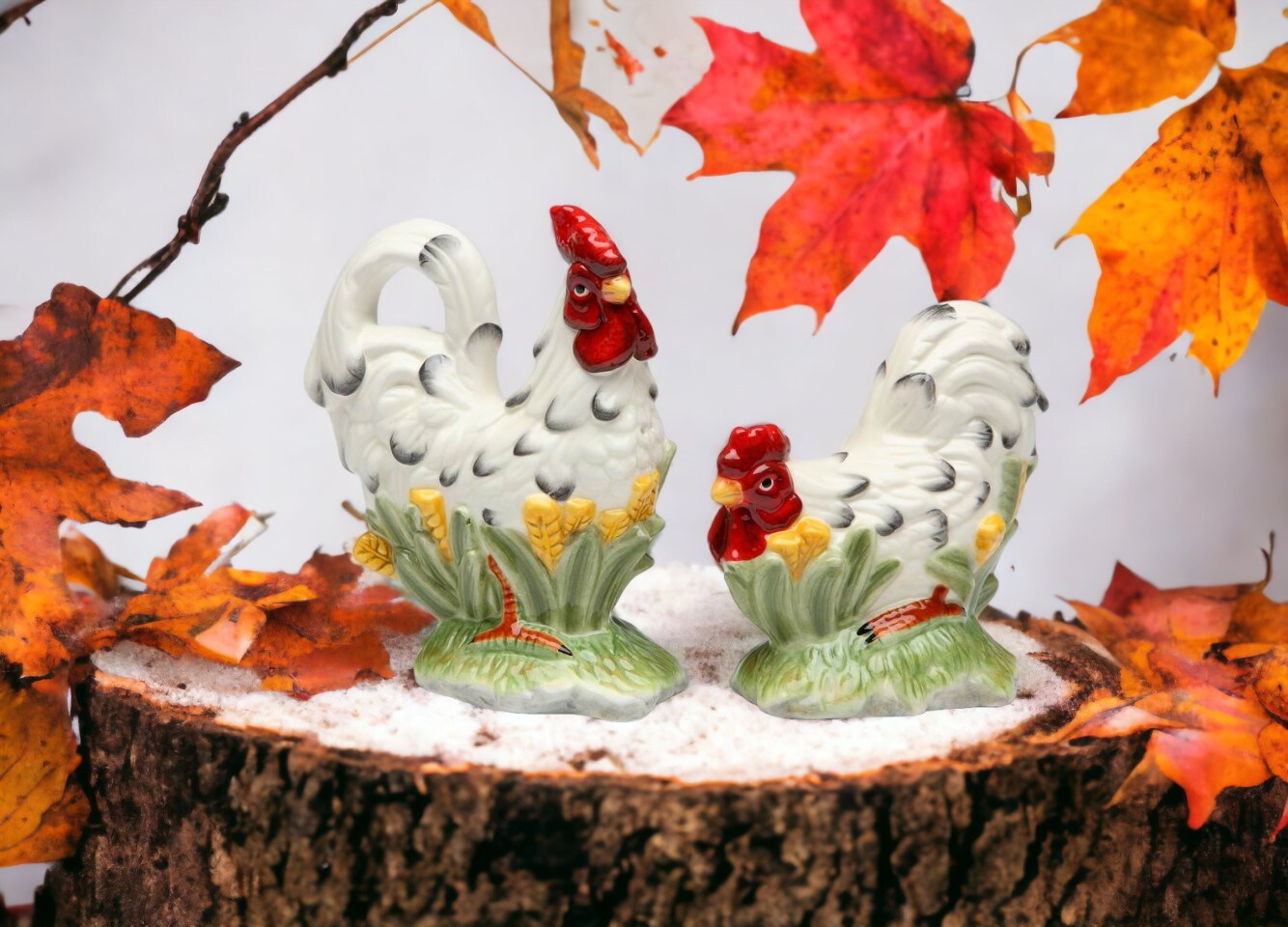 Ceramic Black &#x26; White Rooster Salt &#x26; Pepper Shakers, Home D&#xE9;cor, Gift for Her, Gift for Mom, Kitchen D&#xE9;cor, Farmhouse Decor