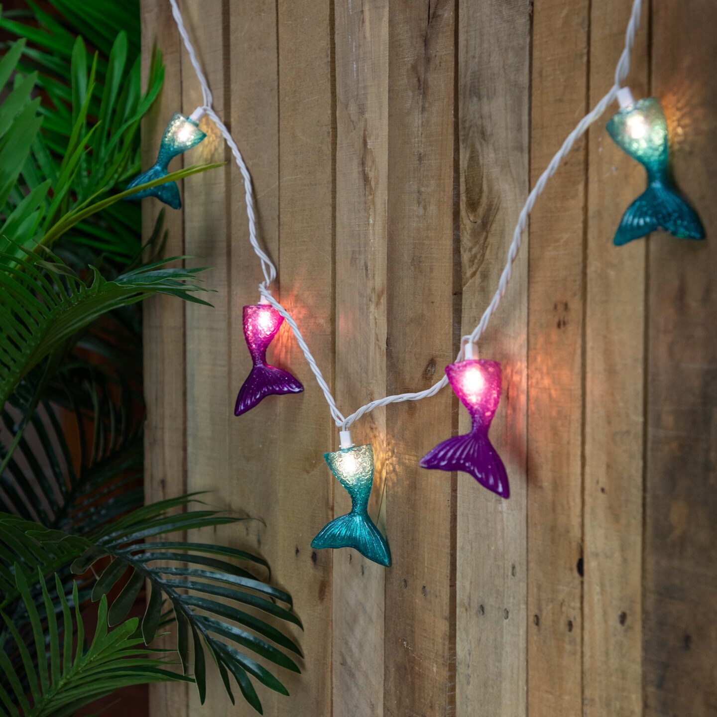 Northlight Mermaid Tails Patio Light Set - 6' White Wire - 10ct