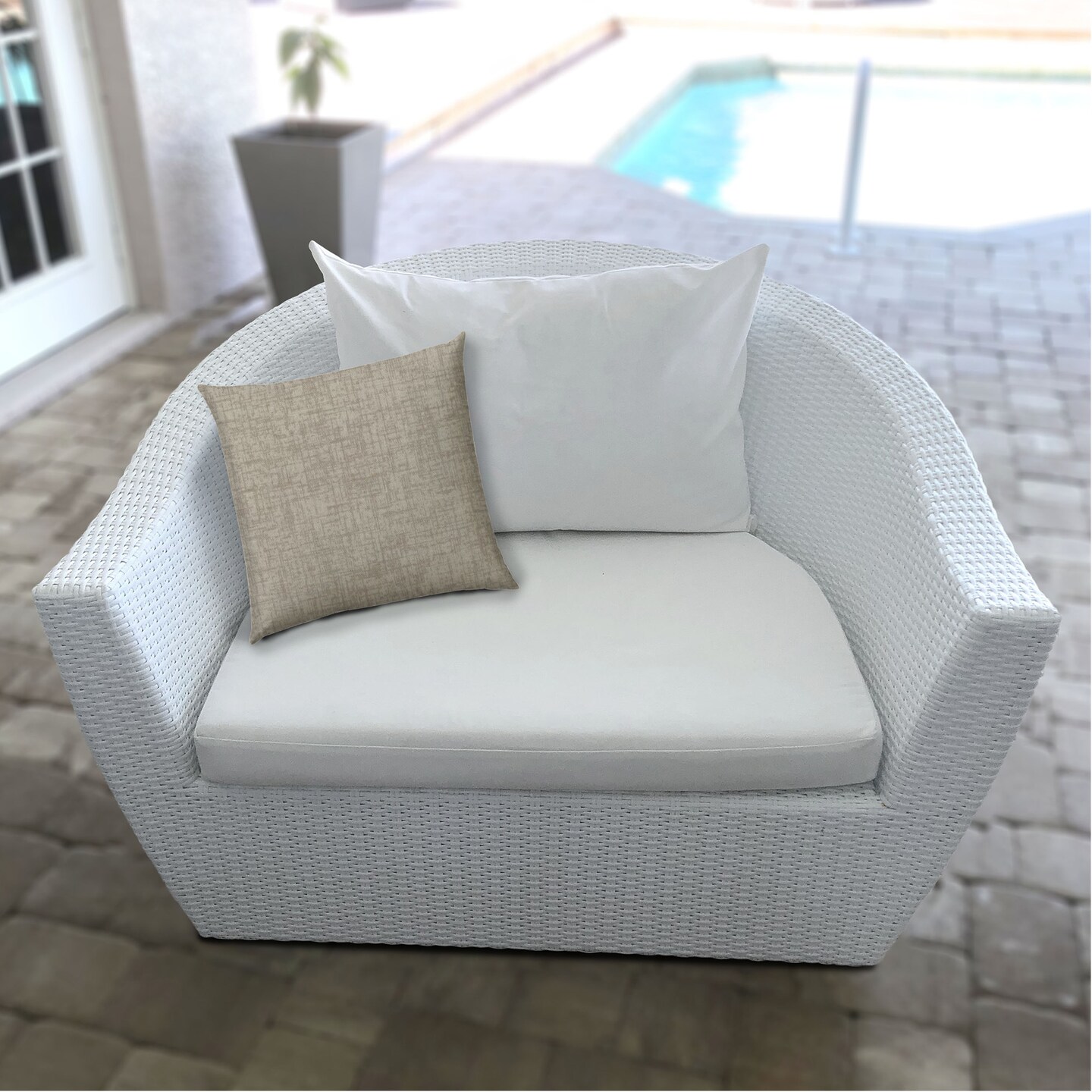 WEAVE Indoor-Outdoor Pillow with Sewn Closure