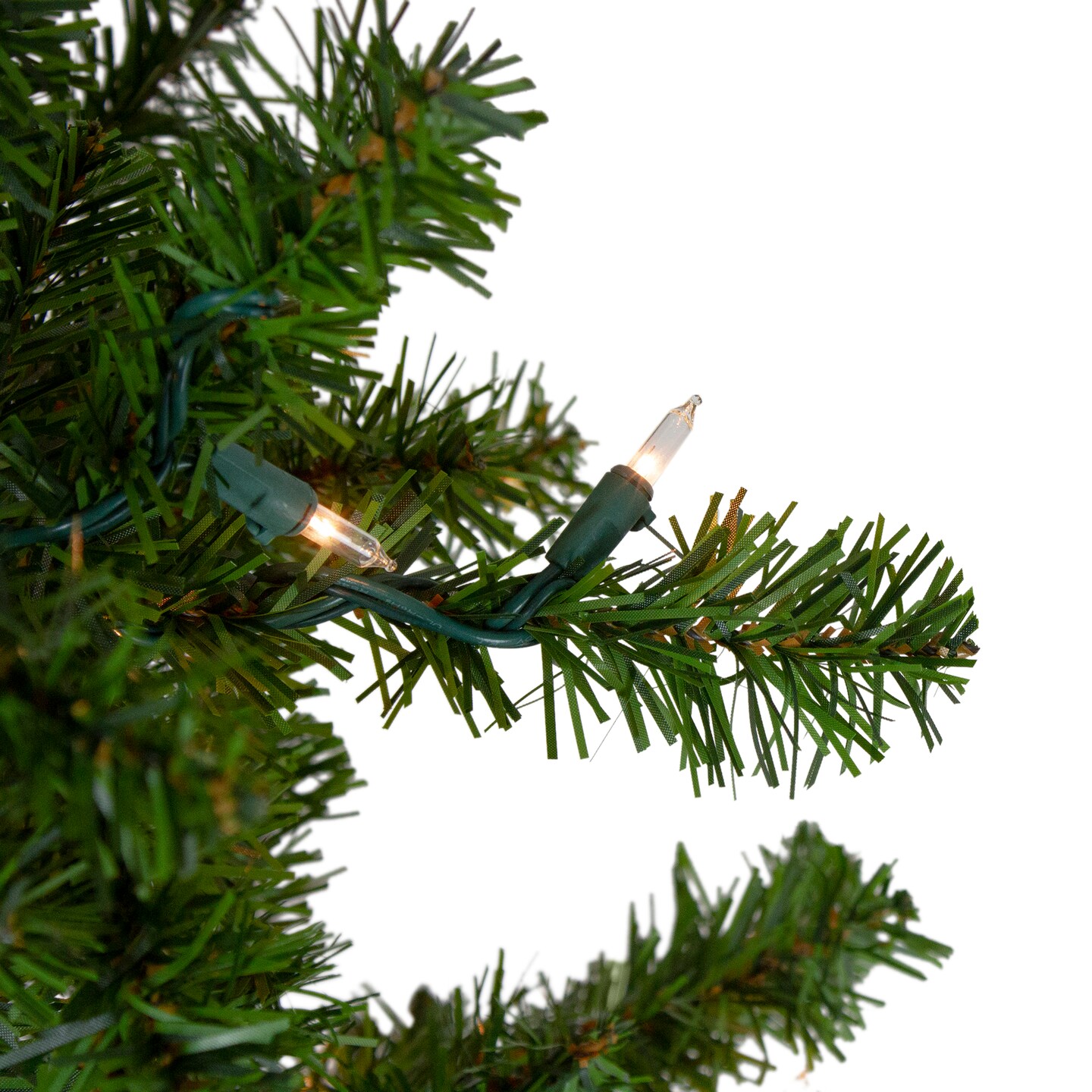 Northlight Canadian Pine Christmas Tree - Thumbnail 5