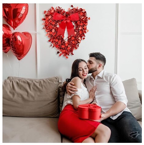 Red Heart Wreaths for Valentine&#x27;s Day