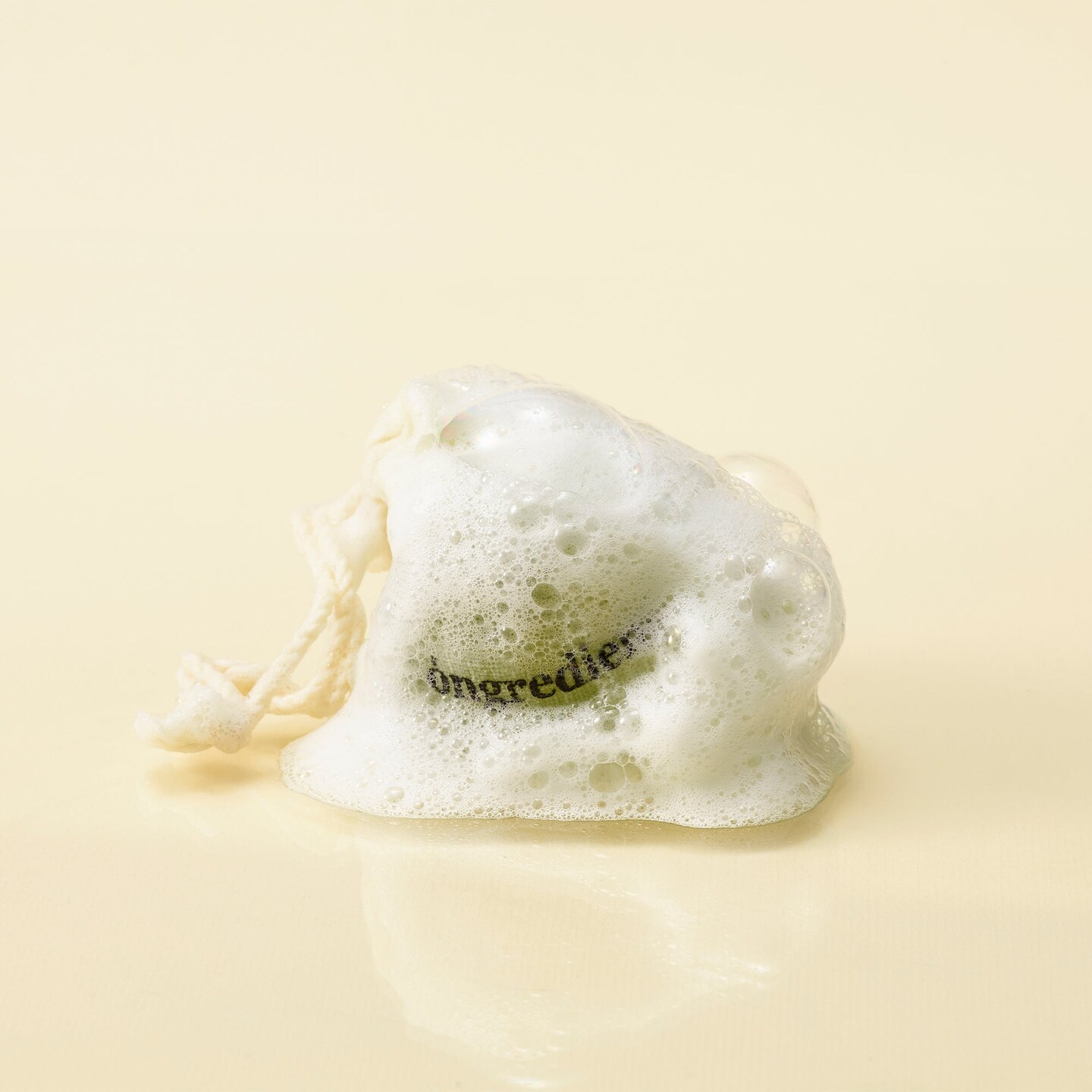 Ongredients Jeju Green Tea Cleansing Ball, Moisturizing Jelly Face Cleanser