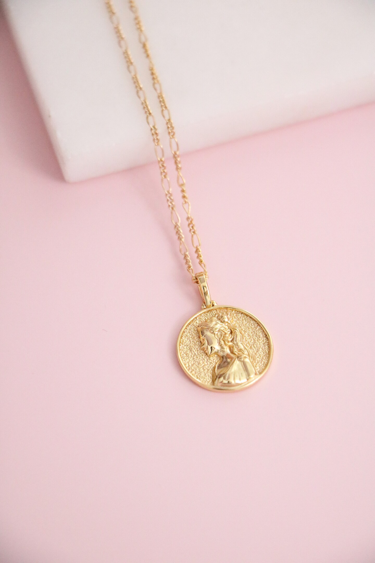 Jeanne D'Arc Athena Artemis 18K Vergulde Ketting,Gouden Medaillon