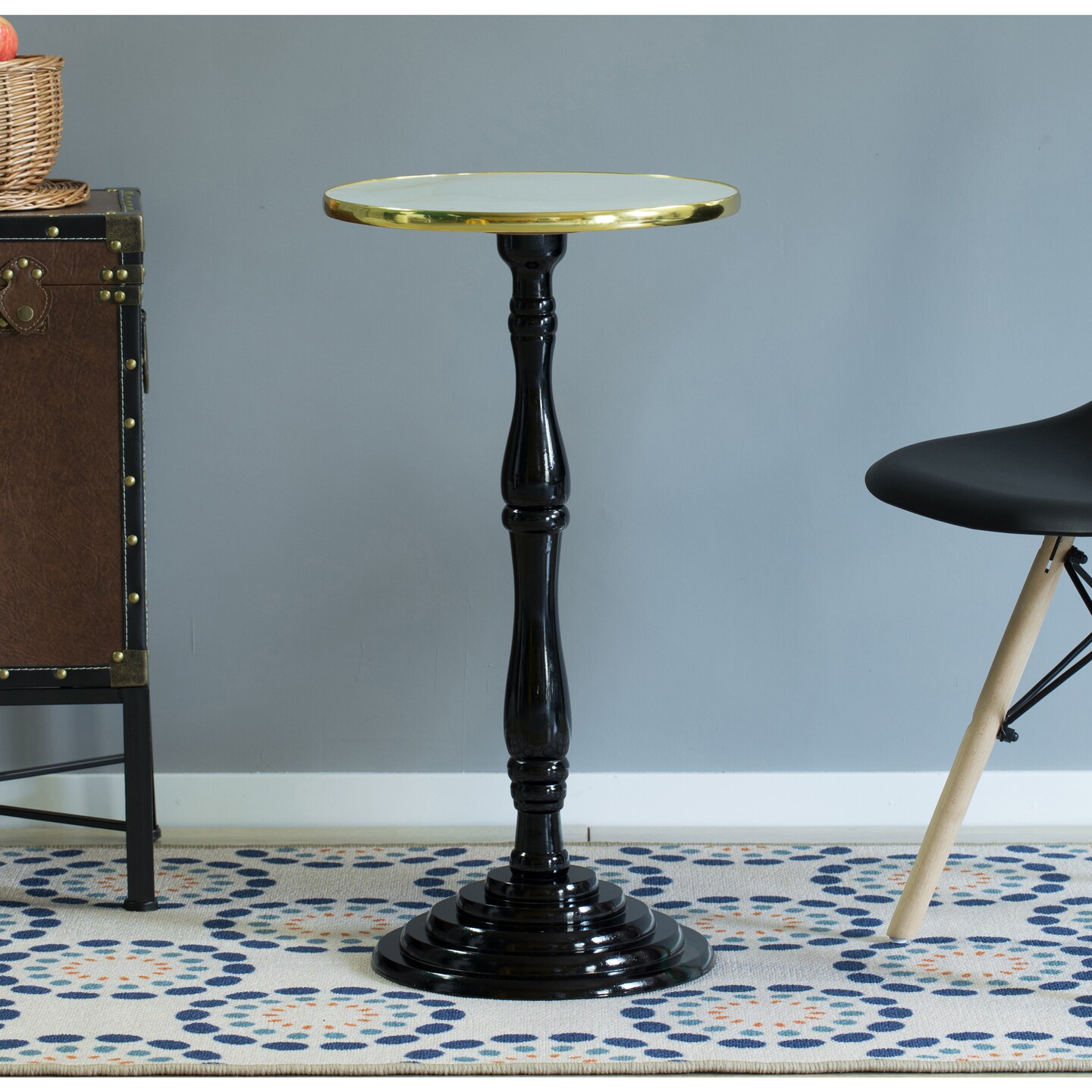 Round Wooden Side Table Accent Table Espresso Pedestal Small Space 13.75&#x22; Diameter