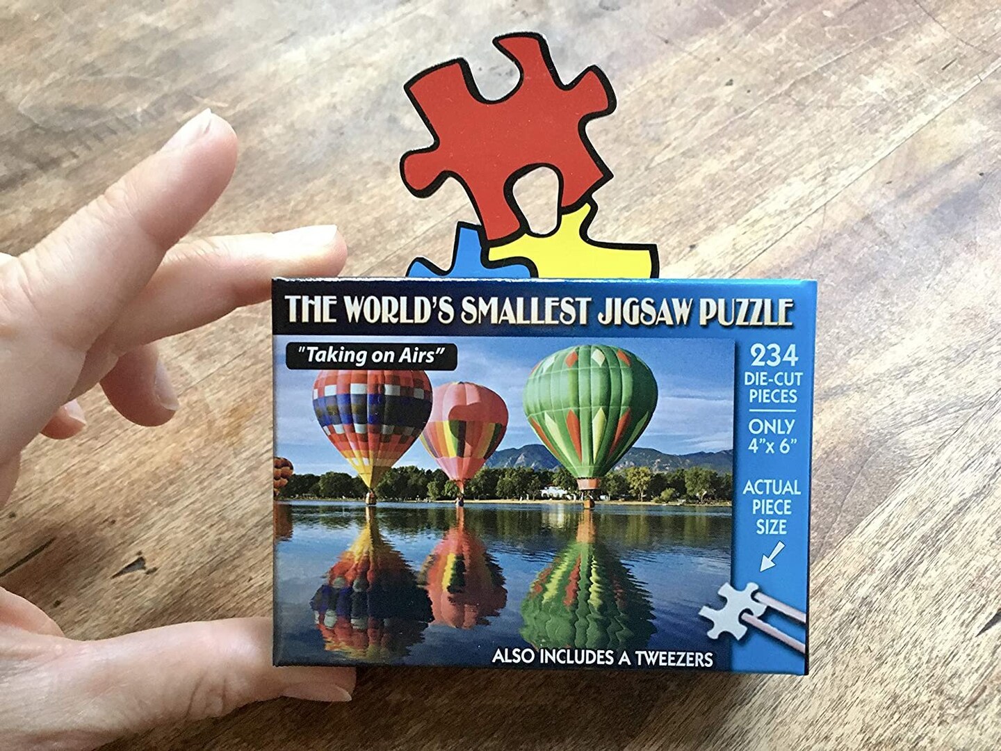 World&#x27;s Smallest Jigsaw Puzzle