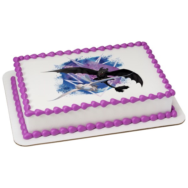 How To Train Your Dragon: The Hidden World Fly Free Edible Cake Topper Image - 1/4 Sheet
