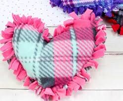 thumbnail image 2 of 1pc Valentines Day Heart Print Flannel Blanket Soft - Mauritius 2 of 10