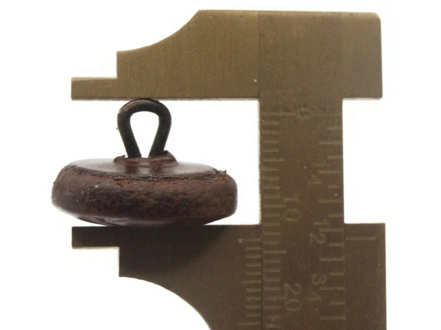 4 20mm Vintage Brown Leather Basket Weave Pattern Shank Buttons Sewing Notions