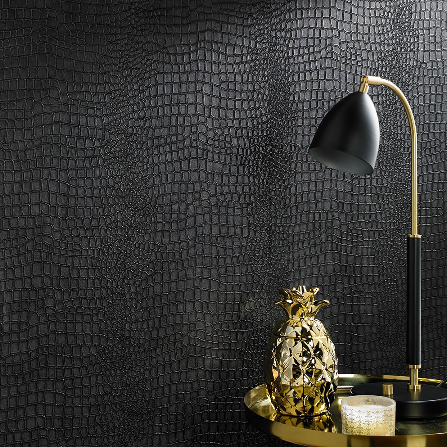Black Crocodile Wallpaper