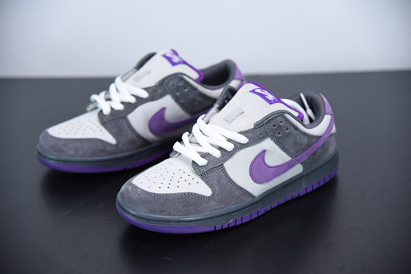 nike sb purple pigeon