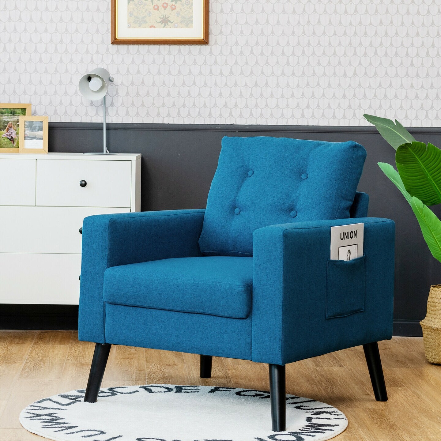 Modern Button Tufted Accent Chair with Rubber Wood Legs and Wide Backrest Ideal for Any Room