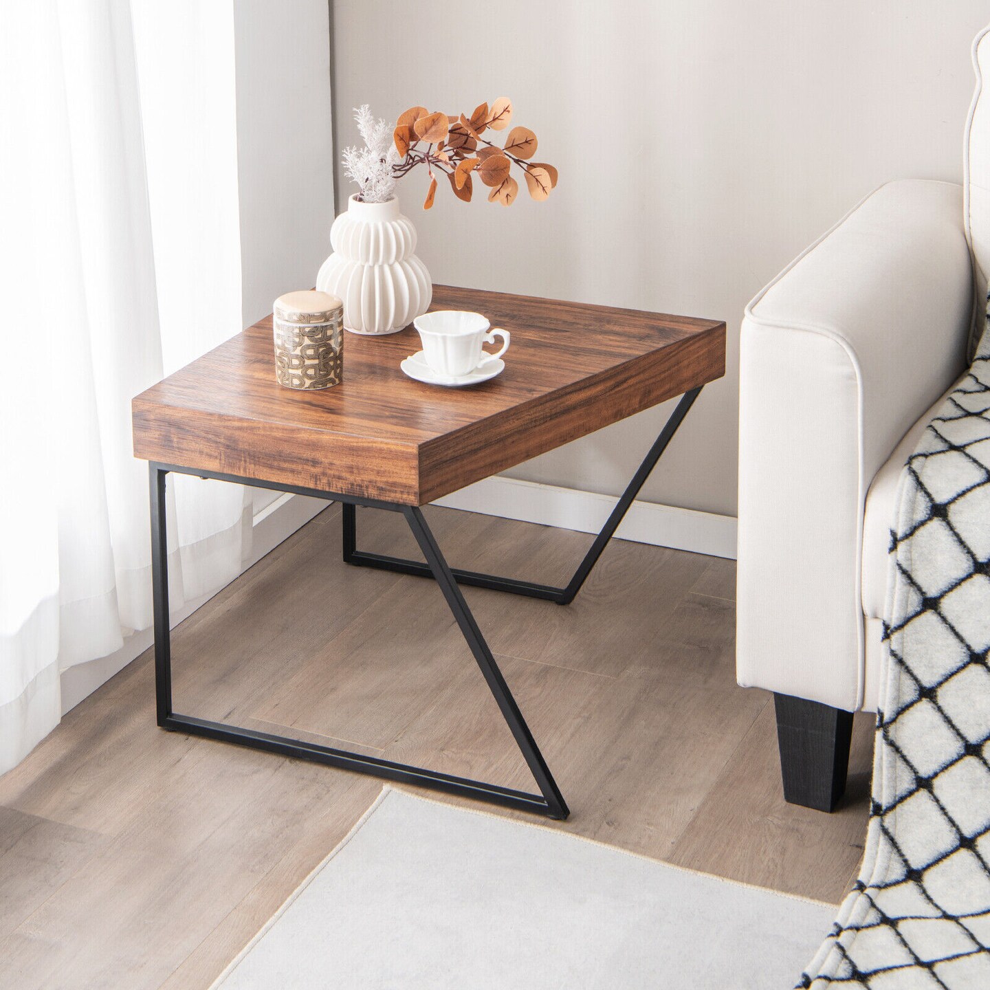 Set of 2 Geometric Shape Coffee Table with Powder Coated Metal Legs