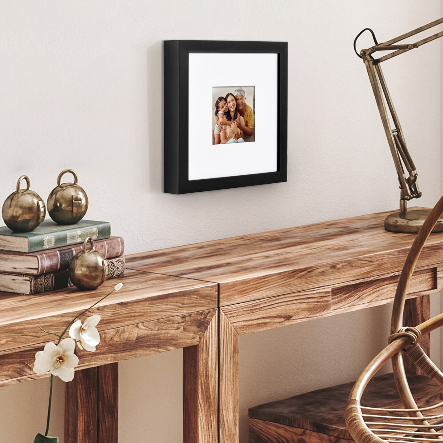 Americanflat Gallery-Style Picture Frame with Mat