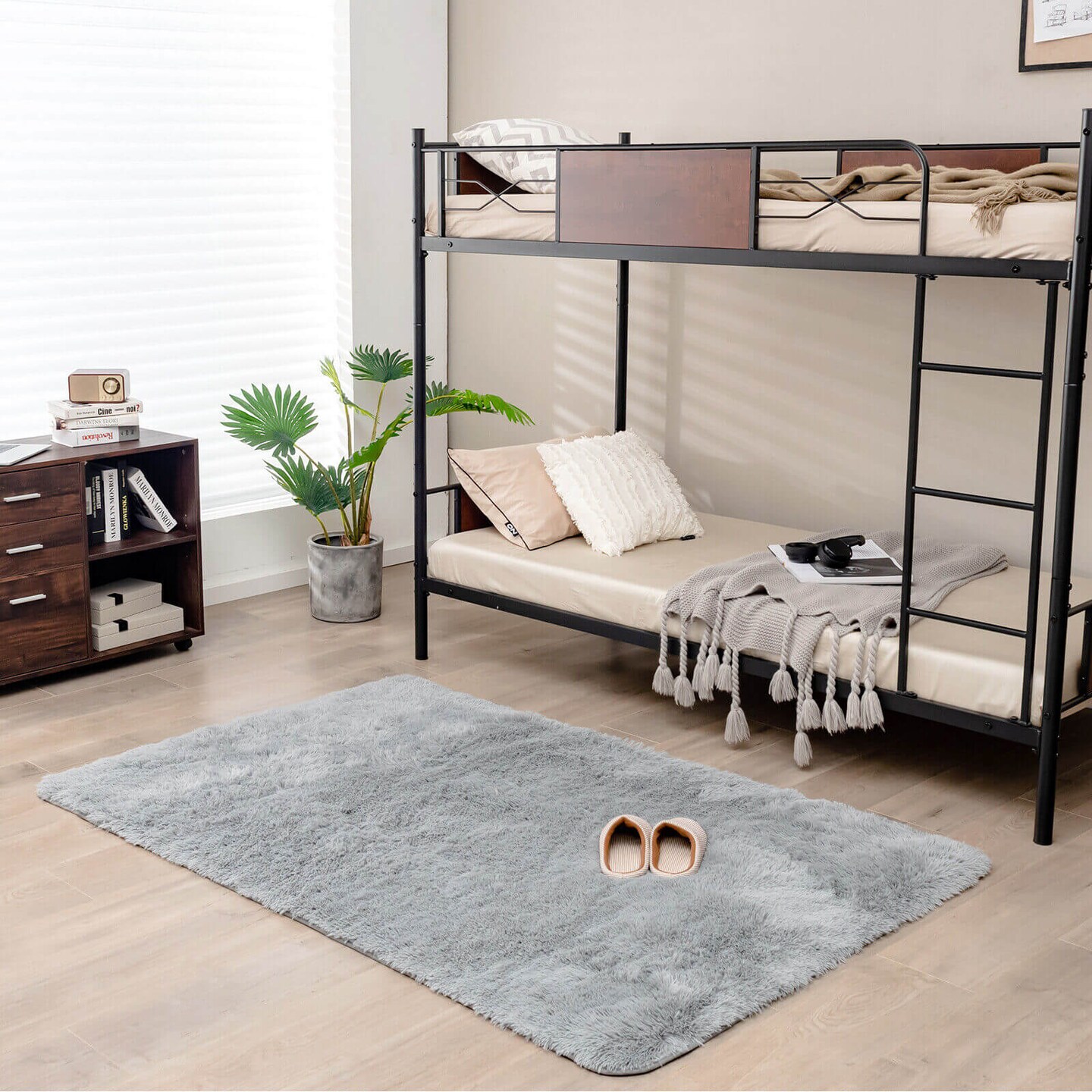 4x6 Feet Fluffy Soft Plush Area Rug Carpet with Anti-Slip Backing for Living Room or Bedroom Use