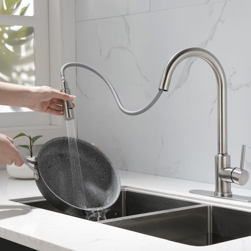 Pull Down Sprayer Kitchen Faucet