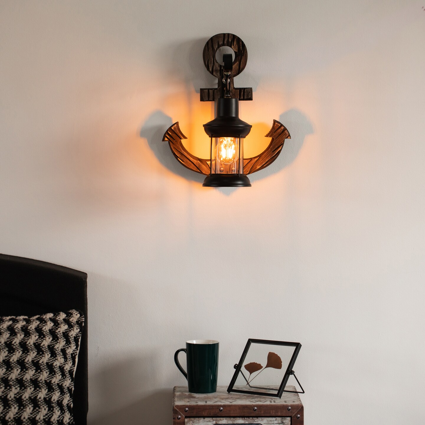 Vintage Industrial Anchor Shape Wooden Wall Lamp, Nautical Ship Wall Sconce Light, Rustic Anchor-shaped Wall Fixture, Anchor Design Wall Lantern, Coastal Boat Decor Lighting for Home Decor, Restaurant or Bar, Set of 2
