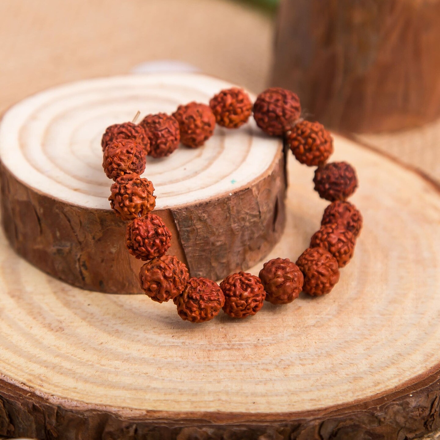 5 Mukhi Rudraksha Bracelet Suitable for Yoga, Meditation 5 Face Nepali Panchmukhi Rudraksh Natural Healing Round Bead Stretchable Elastic Bracelet Daily Fashion Wear Men &#x26; Women (8.5 Mm)